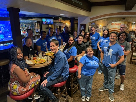 Volunteers at El Cholo after the reading clubs