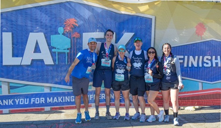 Reading to Kids LA 5K runners