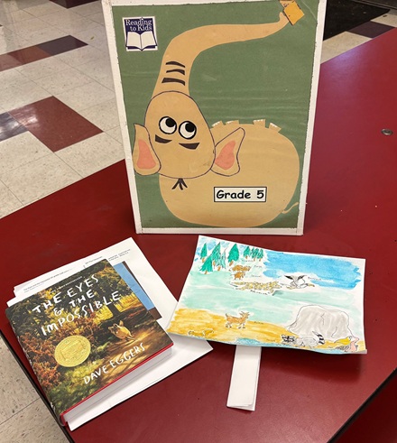 5th grade book and craft at Gratts Elementary